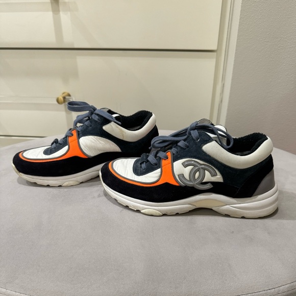 Chanel sneakers - Picture 3 of 7